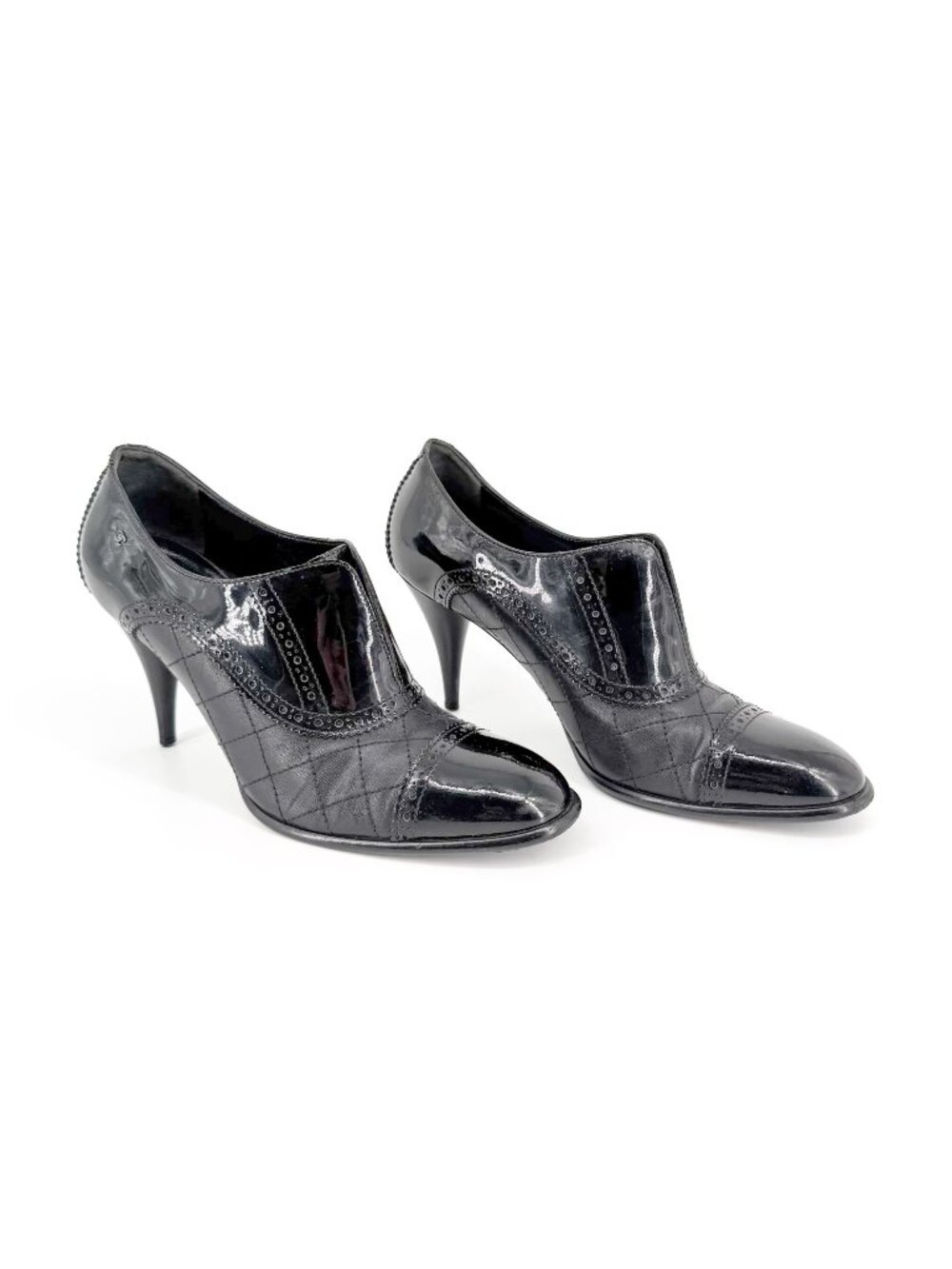 Chanel Black Brogue Ankle Booties Size 40 US 9-9.5 Women's Quilted Leather Heels